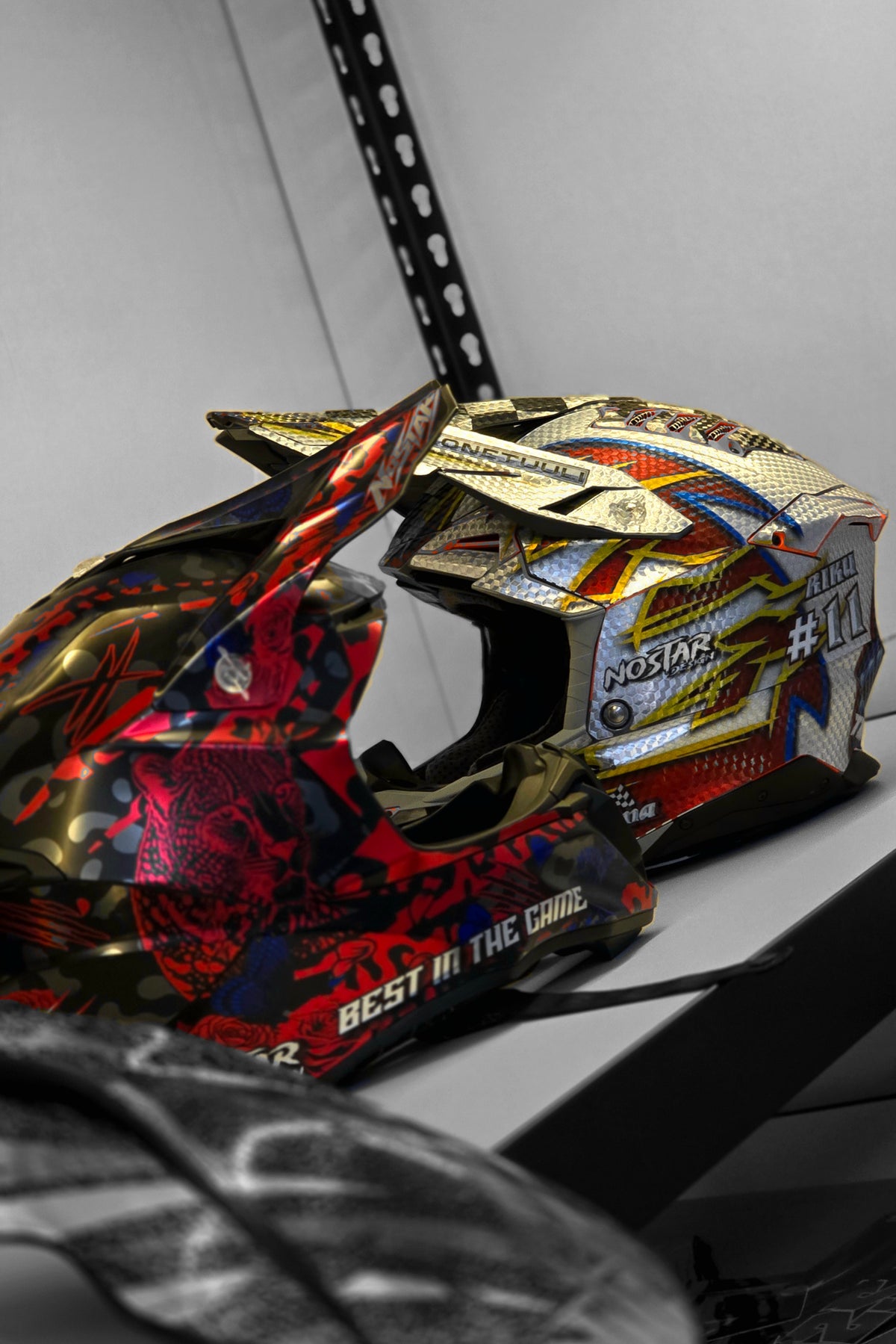 Full Custom Graphics